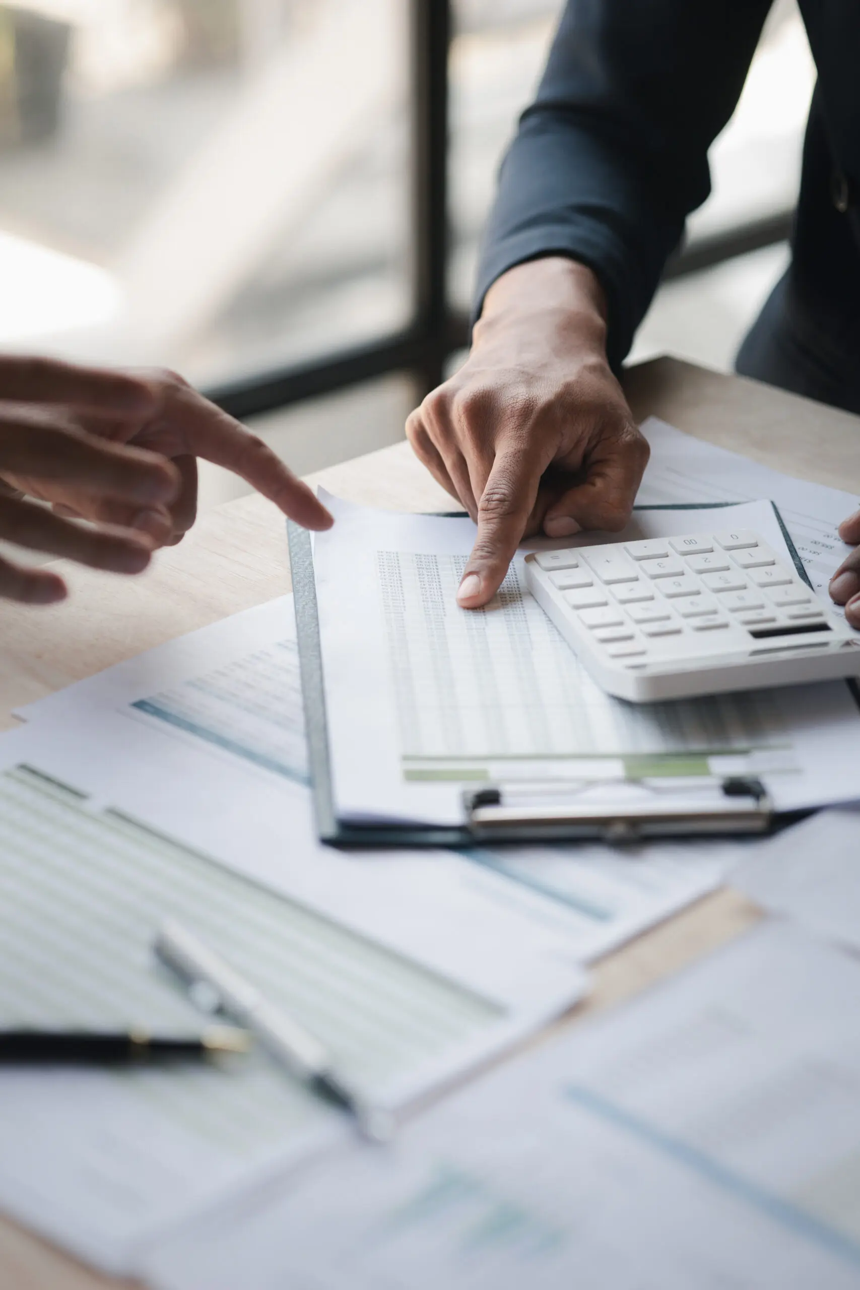 director de finanzas y administracion